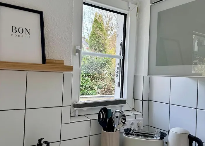 Historisches Bruchsteinhaus Mit Garten & Kamin - 20 Min Koeln - Messe * Rösrath